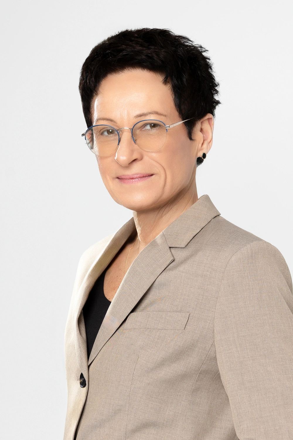 Brzozowska-786-bliski_portret
