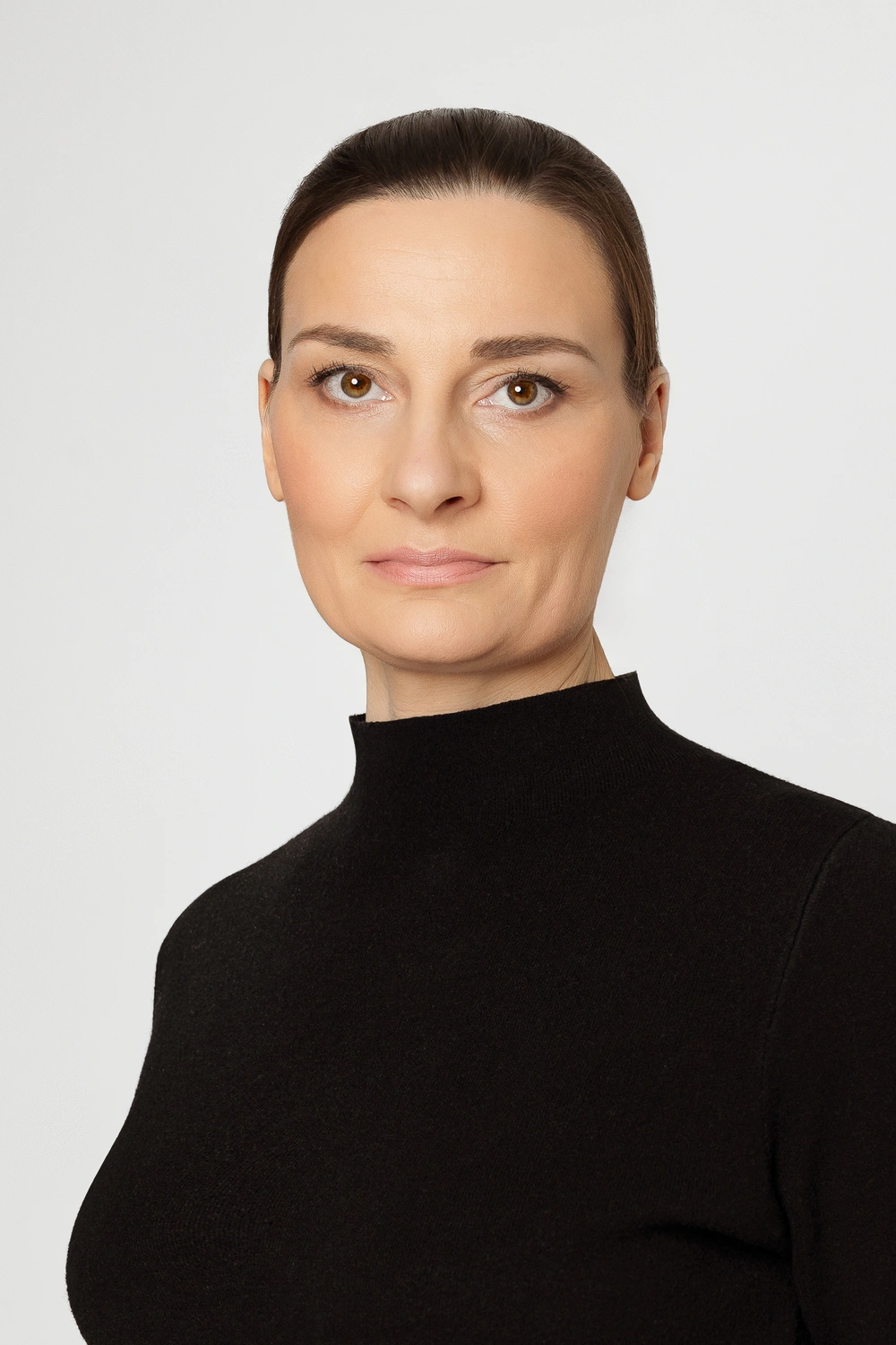 Plucinska-956-2-bliski_portret